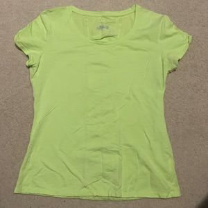 Columbia womens green short sleeved shirt